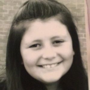 Meet your Posher, Ava